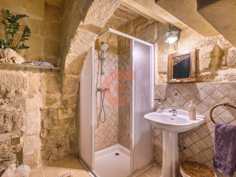 b544405b-de2d-40e3-9680-727aabc79510