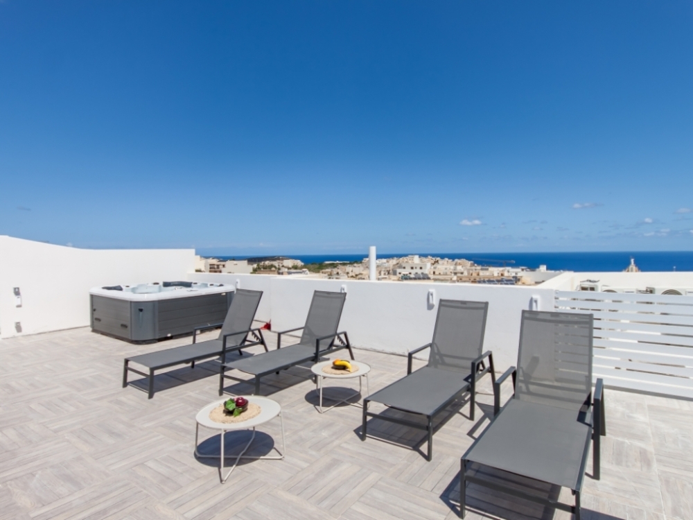 WhatsApp Image 2025-11-11 at 21.07.14 (2)