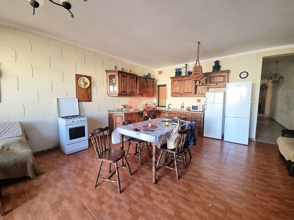 583579542_1419564526840033_5122959010436879954_n