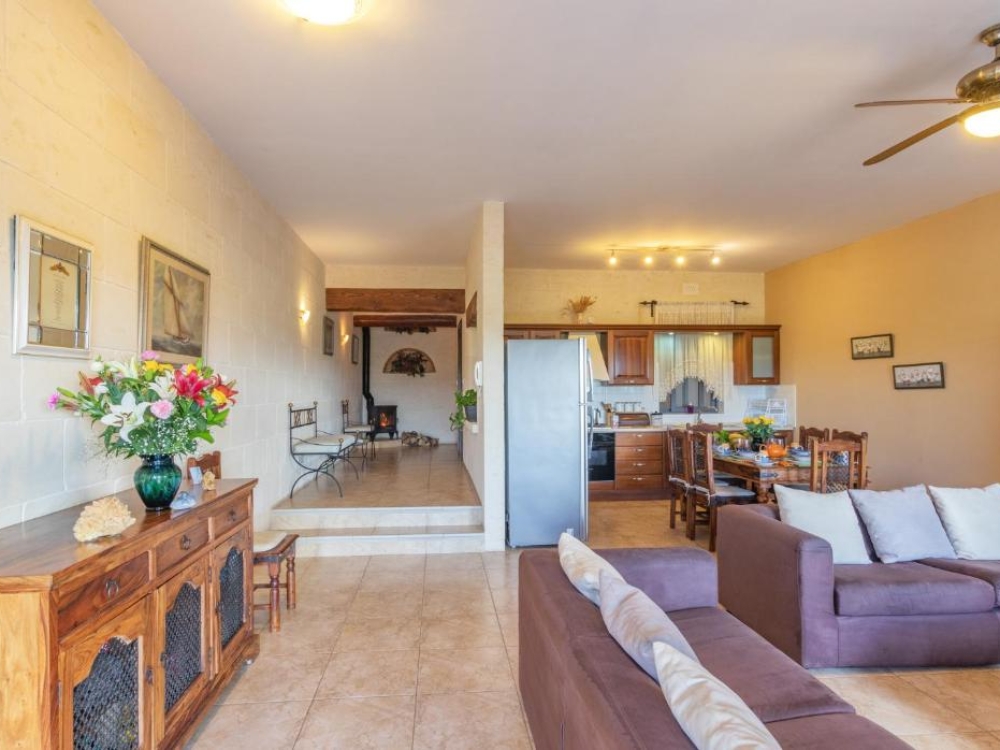 WhatsApp Image 2025-11-18 at 16.53.10