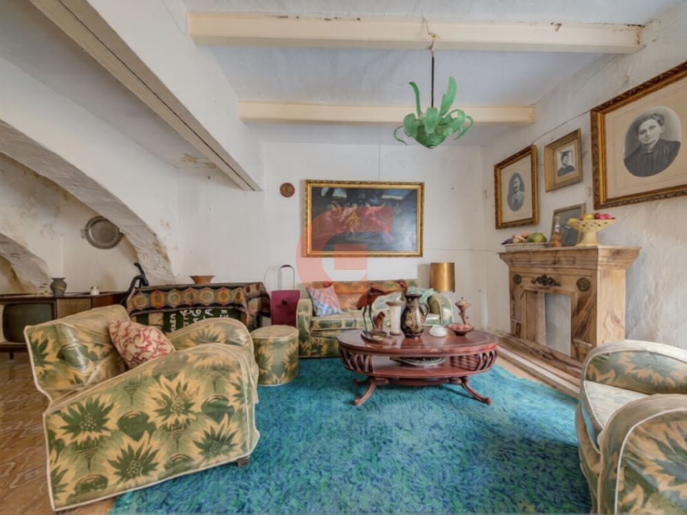 7wf4r8k4hhrmy0cw682bnftxr0